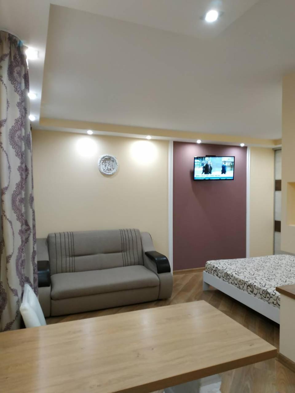 Apartments In The Center Maidan Rivne Zewnętrze zdjęcie